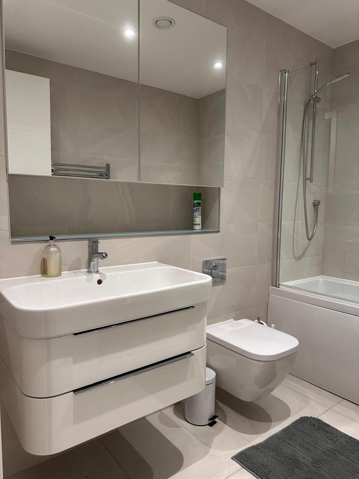 Gallery Apartments Лондон Екстериор снимка